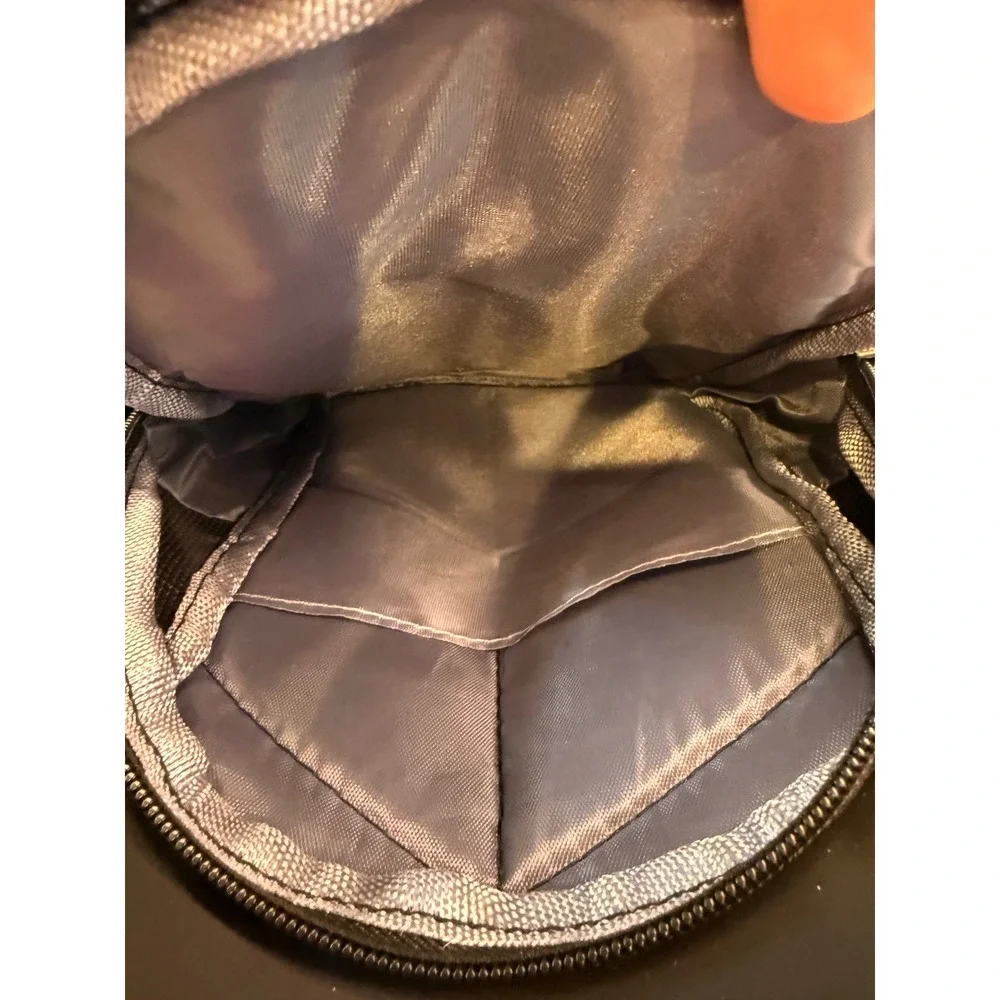 Duchamp London Black Sling Crossbody Unisex Bottle Holder Padded Travel Bag